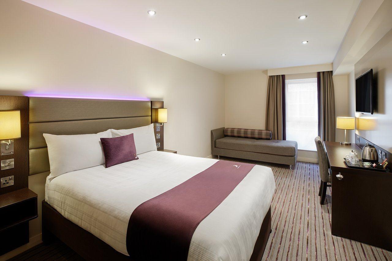 Premier Inn Douglas Isle Of Man Exterior photo